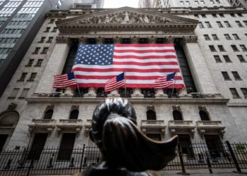 Bitcoin To Hit $400K, Says Bloomberg Analyst