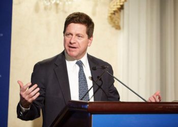 Ex-SEC Chair Enters Crypto River, USD 225m Crypto Fund + More News