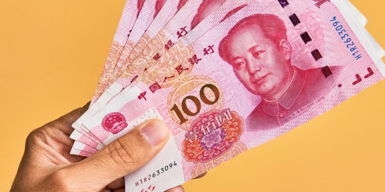 Chinese Tech Giants Pay Big for Blockchain Talent in Crowded Field