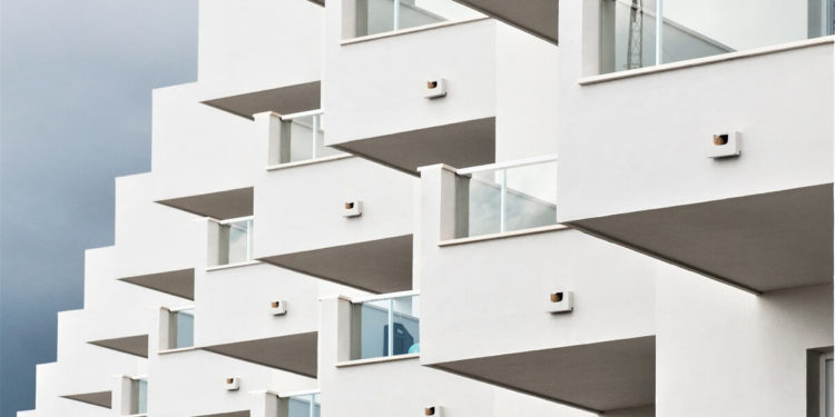 Interest in Bitcoin-powered House Buying Rising