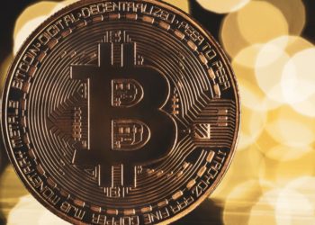 Bitcoin Has to Hold above $52,000 to Avoid Further Downward Movements, says Crypto Analyst
