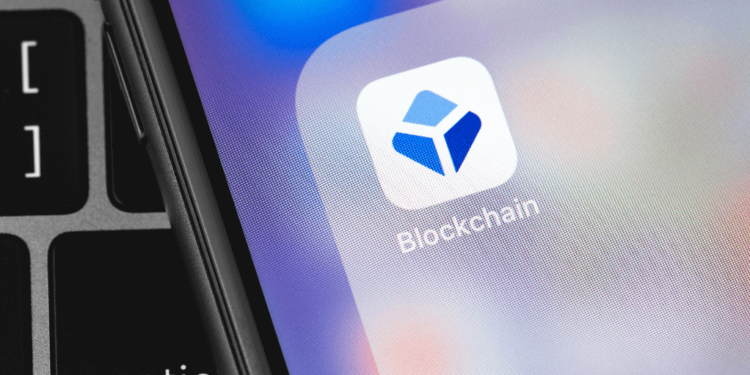 Blockchain.com’s Outage, Bitcoin’s Vouchers, Cards & ETFs + More News