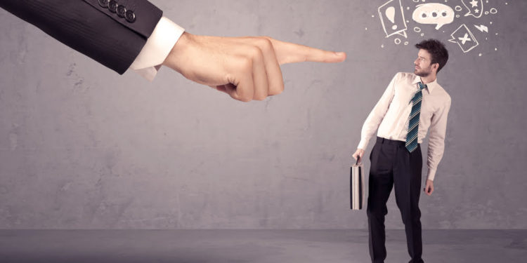 Veteran Fund Manager Blames Bitcoin for Massive Gold ETF Outflows