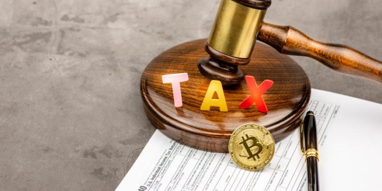 Bitcoin Investors Get An Additional Month To File From IRS