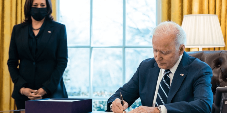 Will Joe Biden’s Stimulus Plan Cause the US Economy to Overheat?