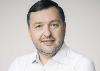 Tony G Invested in GAMEE