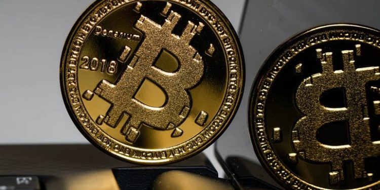 Supply crunch incoming? Bitcoin miners stop selling