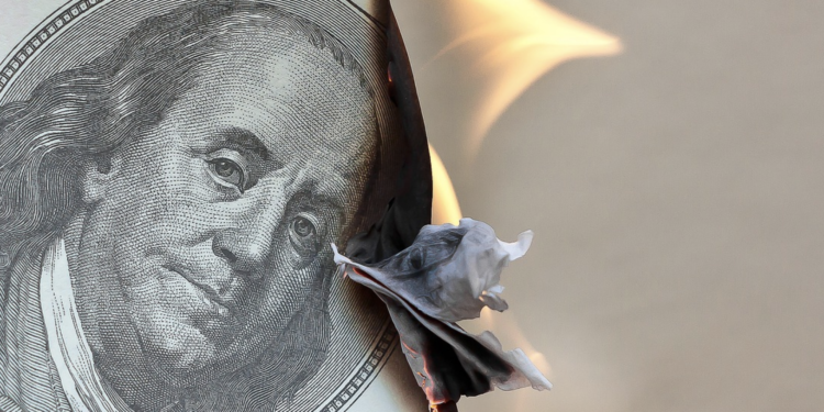 “Exponential Decay” Of The Dollar To Benefit Bitcoin Long-Term