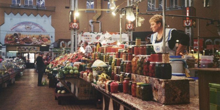 Data Shows Ukrainian Officials Are Well Stocked On Crypto, Owning A Massive