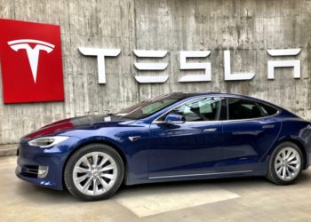 Two Australians Lose $130,000 To Tesla Scam While Buying The Electric