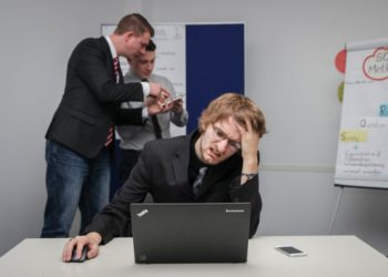 Singapore Authorities Caution Crypto Investors