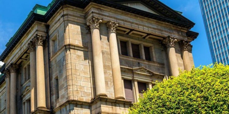 Bank of Japan Identifies DeFi Pros & Cons, Mentions Uniswap, Yield Farming