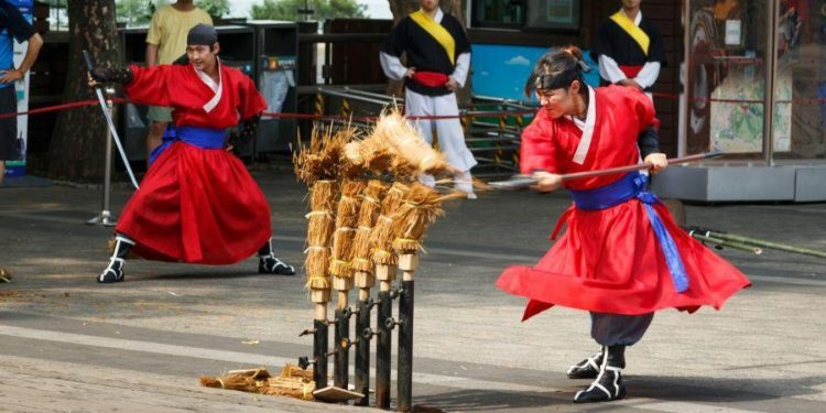 Bank Risk Assessment May Threaten Bithumb, South Korean Crypto Exchanges