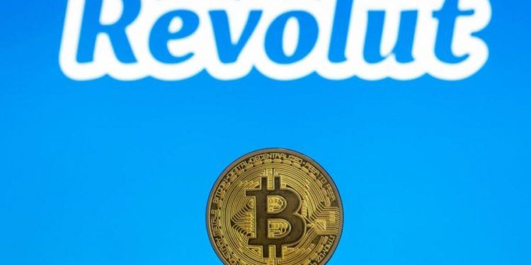 Selling Coinbase, Micro Bitcoin Sunday, Revolut Frees BTC + More News