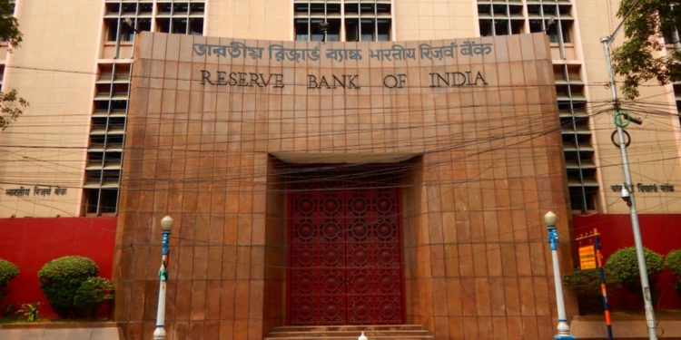 India Consults Stakeholders Related to Cryptocurrency Ban