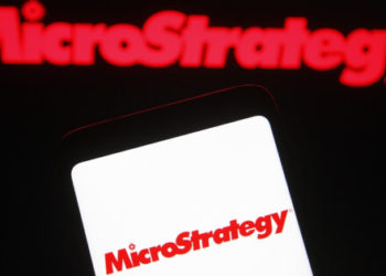 Michael Saylor MicroStrategy CEO Discusses Bitcoin as Competitive Tool for Firms, Sees Potential in Other Cryptocurrencies