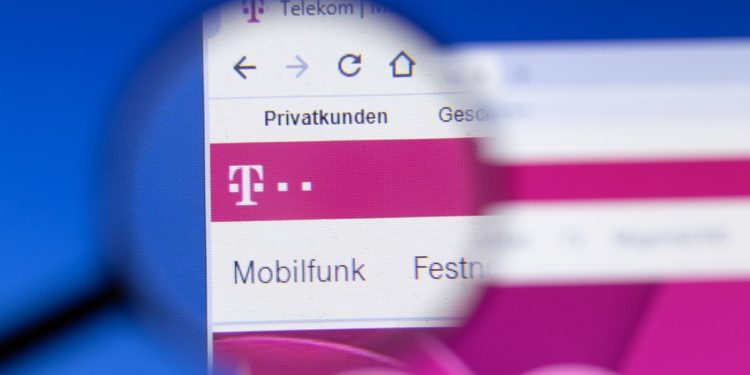 Deutsche Telekom to Launch Celo-powered Mobile Pay Network