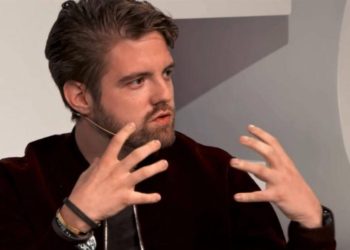 BitClout Investors Coinbase & Blockchain.com Step Up Their Shilling Efforts