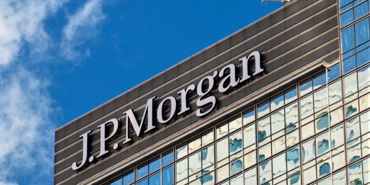 Blockchain Career at JPMorgan, Miami Mayor’s Crypto Investments + More News