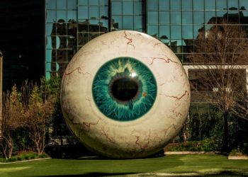 Meet WorldCoin:How It Wants to Scan Your Eyeballs For Money