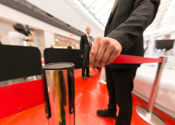 ‘Fiat-Like’ Proof-of-Stake Chains Favor Centralization & Rich Players