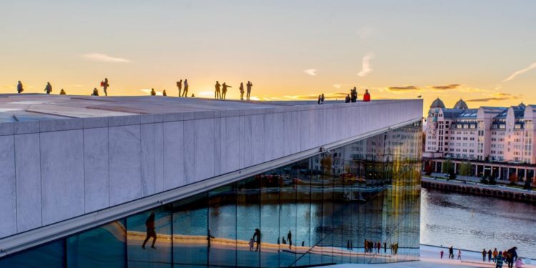 Norwegian Government Issues Warning On Cryptocurrencies, Calls For Regulation