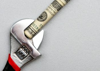 Bankers Rush To Fix Cross-border Payments as Crypto Competition Hots up
