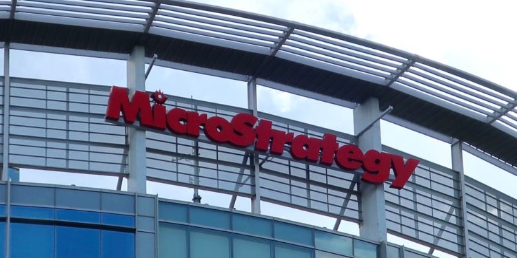 MicroStrategy Continues to Invest in Digital Assets amid Holding 105,085 BTCs
