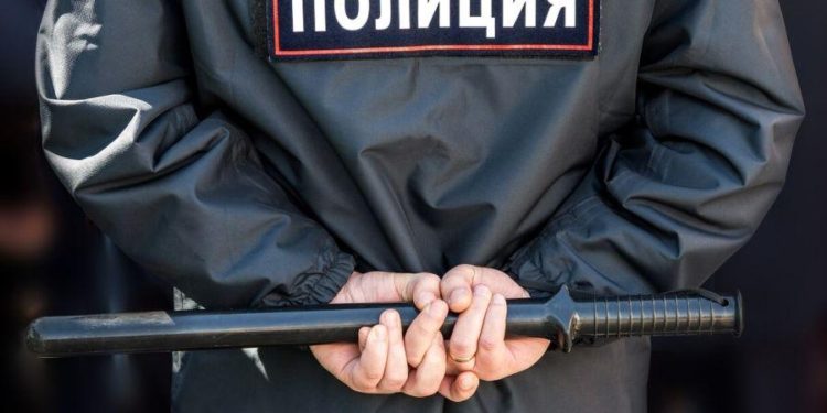 Russian Crypto Seizure, Crypto.com Enters New Ring + More News