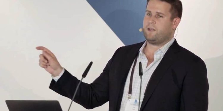 Kraken Director Dan Held Tags Traditional Financial Institutions A “Cartel”