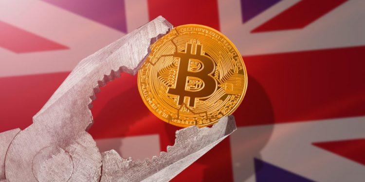 50+ Crypto Companies Withdraw Licence Applications Amid UK Crypto Regulation