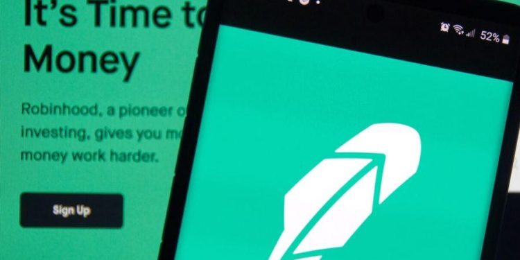 Robinhood’s Crypto Plans, BTC and ETH Investment Flows + More News