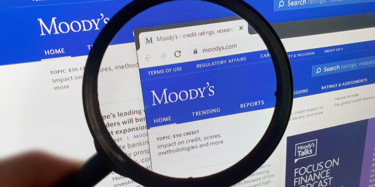 Moody’s Warns El Salvador, PayPal in Ireland, Crypto Investment Flows + More News
