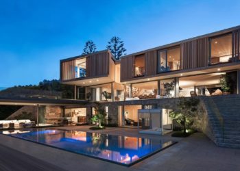 $8 Million Brisbane Mega Mansion Accepting Crypto Buyers