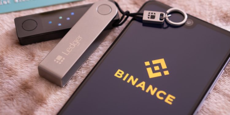 Brad Garlinghouse Lawyers Requests Documents from Binance in Ongoing Case with SEC