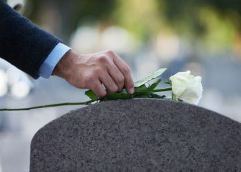 Bearish Bitcoin Signal Could Send Bulls To Early “Grave”
