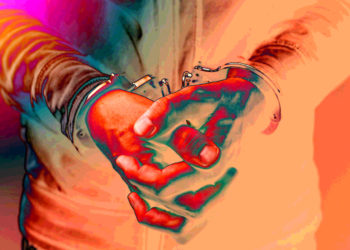 UK Detectives Seize USB Stick With $9.5 Million in Ethereum in Alleged Crypto Scam