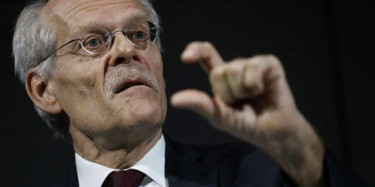 Trading Bitcoin Is Comparable To Trading Stamps. Collapse Looming, Says Sweden Central Bank Governor