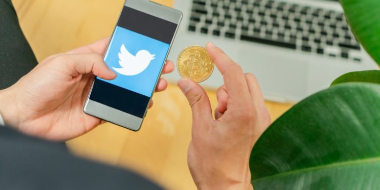 Twitter Reportedly Developing Bitcoin Tipping Service for Sending Money to Favorite Accounts
