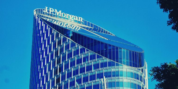 JPMorgan CEO Still Doesn’t Like Bitcoin But Admits It May Go 10x Within 5 Years