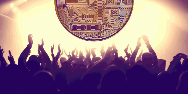 This Mid-Cap Altcoin Is Surging After Announcing Massive $318,000,000 Incentive Program