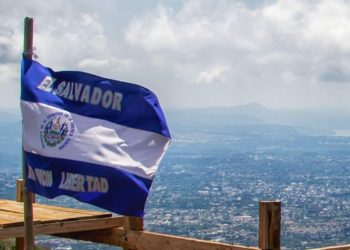 El Salvador Parliament Green-lights USD 150M Bitcoin Fund as Critics Scoff