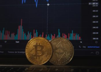 Mid-Cap Altcoins Crushed Bitcoin And Ethereum In August