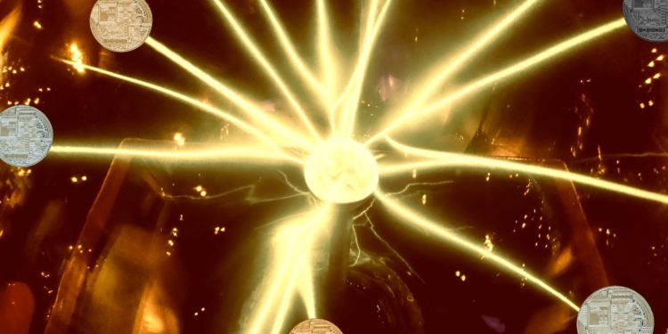 This Is What the Crypto Industry Needs To Succeed, According to Former US Treasury Secretary