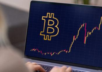 The No. of Non-Zero Bitcoin Addresses Hit a 6-Month High, amid Realized Volatility Drifting to a 1-year Low