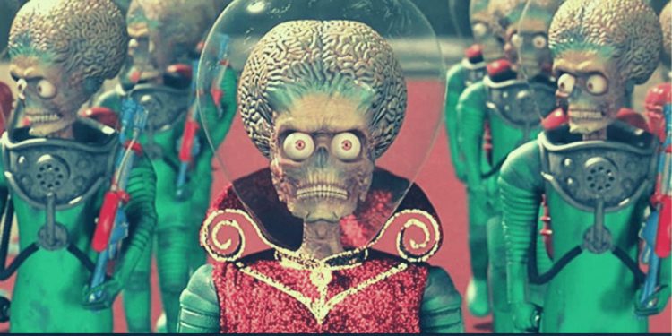 Collectibles Giant Topps Releases ‘Mars Attacks’ NFT Collection