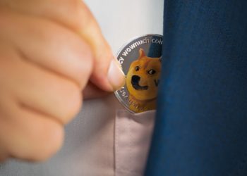 Binance Resumes DOGE Withdrawals, Says ‘No Shade Intended’