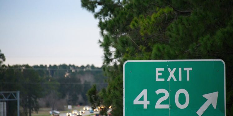 Are Bitcoin, Ethereum’s 420, 69 Moments ‘Nonsense’? – Not Quite, Expert Says