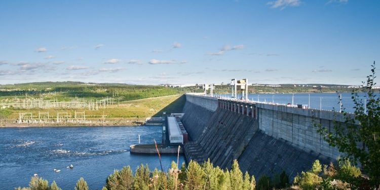 Russian Governor Who Slated Miners in October Now Plans to Welcome Them