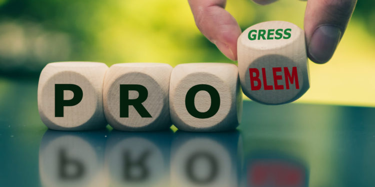 A US Fed Governor Argues That Stablecoins Scaling Fast is Not a Concern